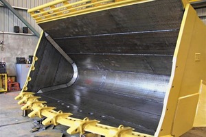 The smooth, dense metal alloy face and hard steel back plate resist gouging, erosion and extreme temperatures