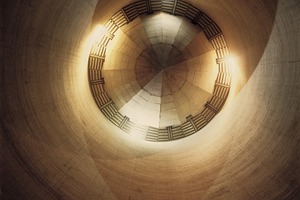 1 IBAU Central cone silo