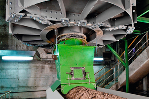 2 Centrex Silo Discharge machine