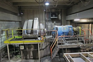 1 Gear unit in installed state prior to overhaul