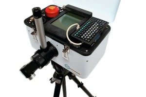 Compact and portable: micro FTIR spectrometer (Model 102)