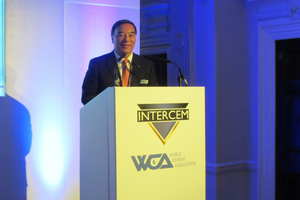 WCA President Zhi Ping Song