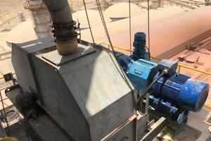 2 Desert conditions require everything from the engines of the bucket elevator