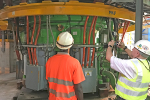 2 Inspection of the COPE drive for the Loesche mill