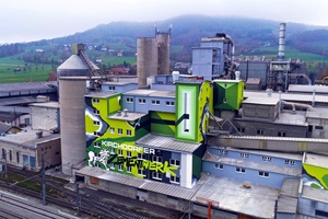 1 New landmark near the Kremstal railway: Kirchdorf Cement Plant with colourful graffiti facade