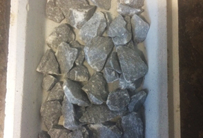 10 Decrepitation test samples: Limestone X, before (1) and after (2) calcination; Limestone Z, before (3) and after (4) calcination