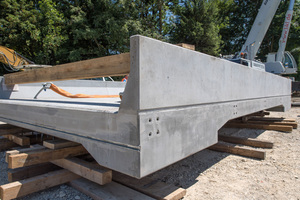 Using measurement technology on the pre-fabricated part, TU Munich could check the potential loss of pre-stressing and the development of hydration heat in the real component. Stiftung Bayerisches Baugewerbe, the foundation for the Bavarian construction industry, also facilitated measurement technology and scientific support during rail operation to supplement the laboratory experience of the TUM