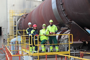 Installation of the Ankral Q2 LC bricks in the rotary kiln of the LafargeHolcim plant in Mannersdorf/Austria