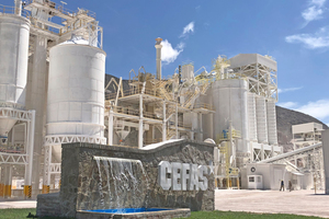 5 The interested delegates visited the Cefas plant in Padre Bueno