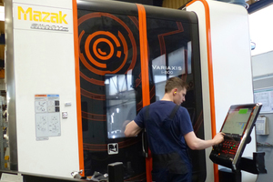 3 Today Heko manufactures chains with state-of-the-art technology at the Wickede site