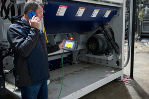 With the assistance of the Lindner Service Centre via video analysis and online support, the shredder Micromat 2500 was installed on-site at Hündgen Entsorgungs GmbH & Co. KG