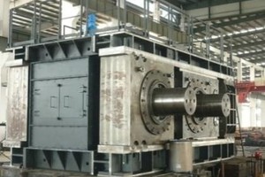 5 TRP220-160 roller press being assembled