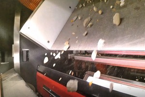 3 Acceleration of the feed material