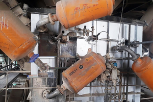 3 The old 150 l cannons with fixed pipe assemblies at Chittor Cement