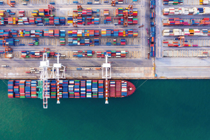 4 Port of transshipment