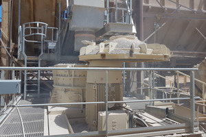 3 The fine sand from CMSE – Carriere de Saint-Colombe is used for asphalt production