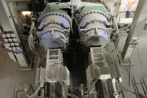 3 These asynchronous motors of the high-pressure grinding roll were not variable. Larger gear units and variable-speed motors were installed