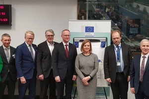 The funding certificate for the Carbon2Business project in Lägerdorf (Schleswig-Holstein) has been officially handed over in Brussels
