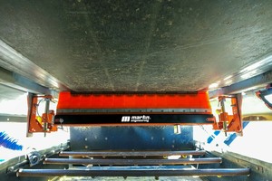 2 Linear tensioner on secondary cleaner