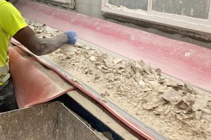 2 Gypsum is recyclable. It can be used in the manufacture of new gypsum products as often as required and in the same high quality. Until recently, however, the majority of gypsum waste ended up in landfill. The amended Landfill Ordinance put a stop to this at the beginning of 2024