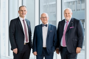 1 Change at Endress+Hauser: Dr. Peter Selders, Dr. Klaus Endress und Matthias Altendorf (from left)