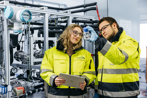 2 Pia Hillinger and Raphael Gratzl