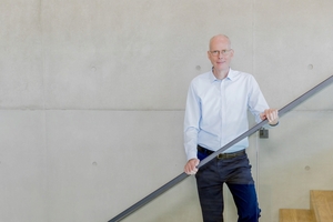 3 “Green lead markets need to be tangible. The Price has always been the key element, but this is changing. The whole value chain is also showing an interest in being part of the overall solution, and the demand for sustainable products and green buildings will go hand in hand.”