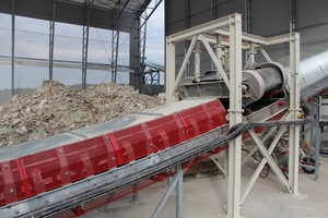 2 View into a gypsum recycling plant