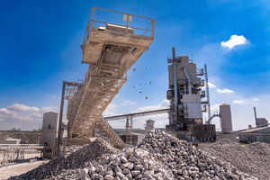 Conveyor and kiln at the Tunstead lime quarry